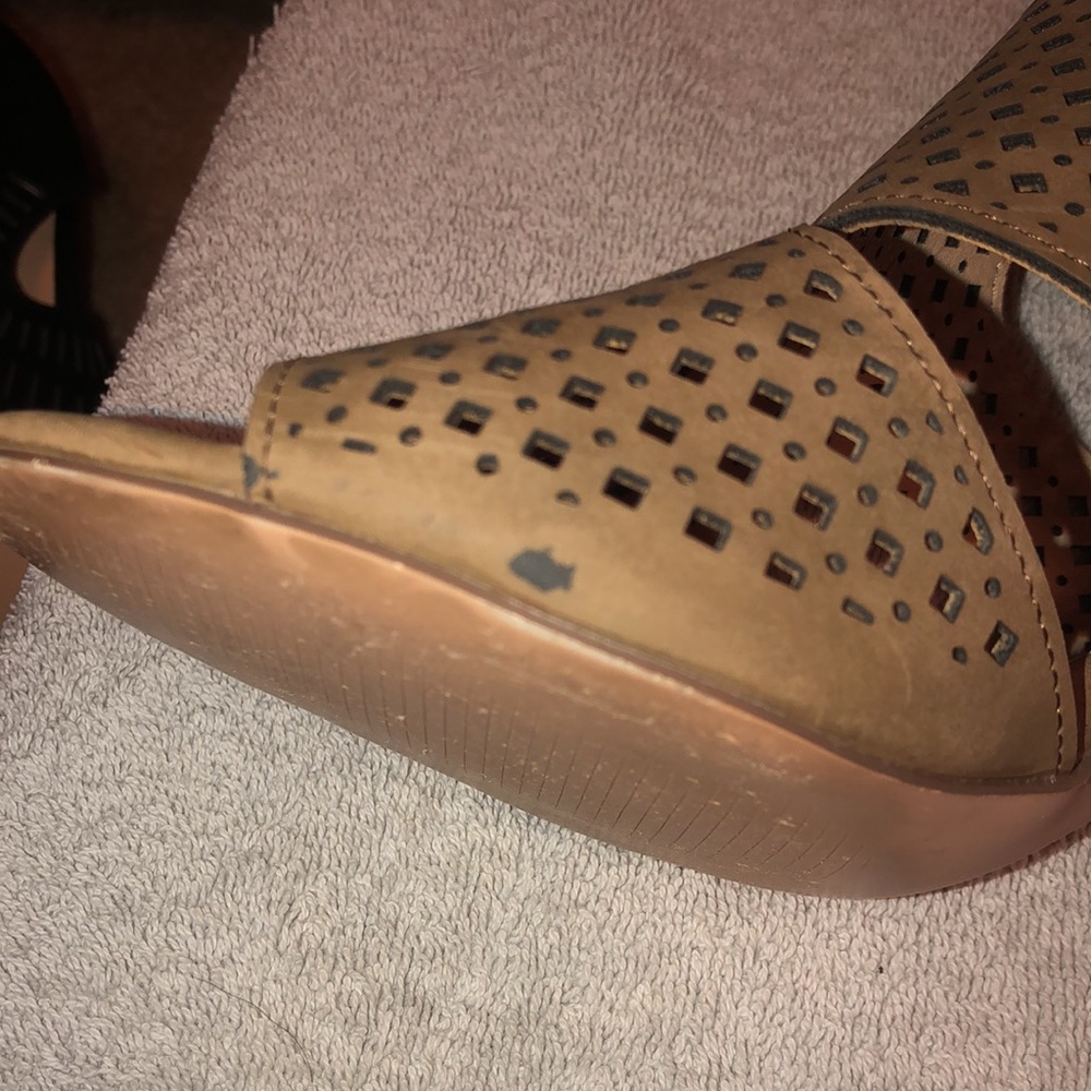 XOXO Sandals Tan 8M - Picture 5 of 8